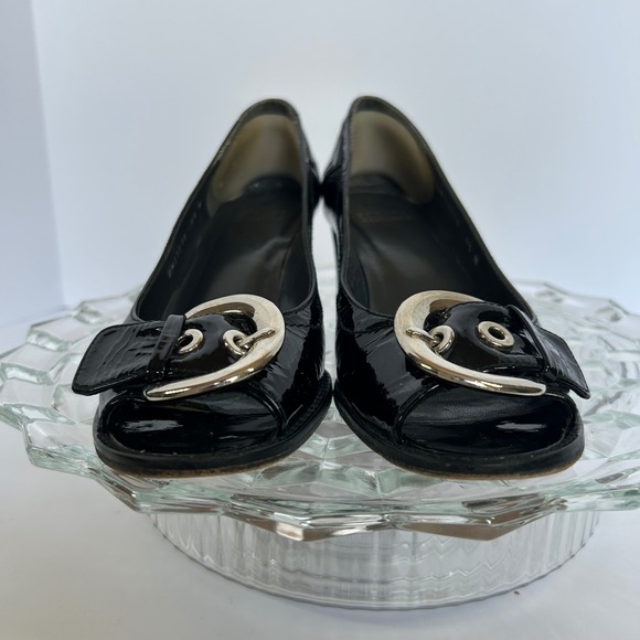 Stuart Weitzman Black Patent Leather Block Heel Pumps Buckle Detail 6.5N - Picture 1 of 6